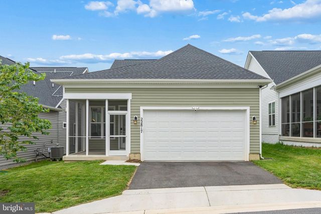 22817 FREDERICK RD, Clarksburg, MD 20871