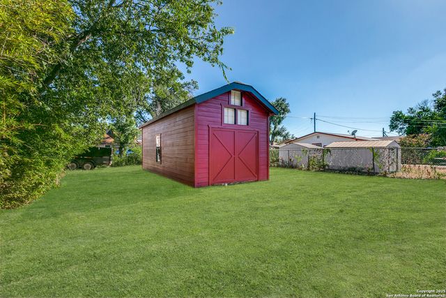 1922 W Ashby, San Antonio, TX 78228