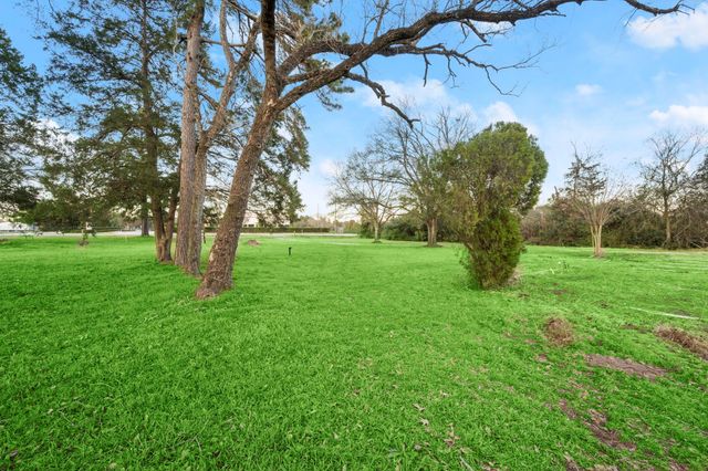 16623 Fm 2920 Road, Tomball, TX 77377