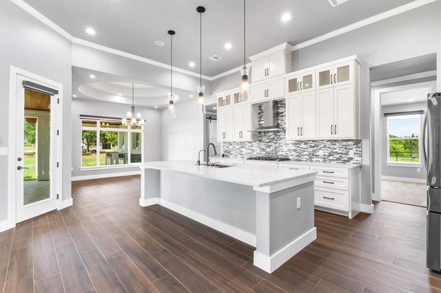 178 Balch RD, Elgin, TX 78621