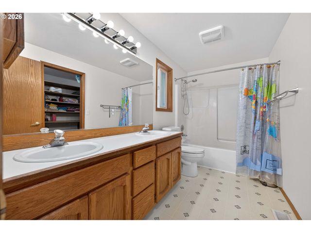 9306 Ne 147TH Ave, Vancouver, WA 98682