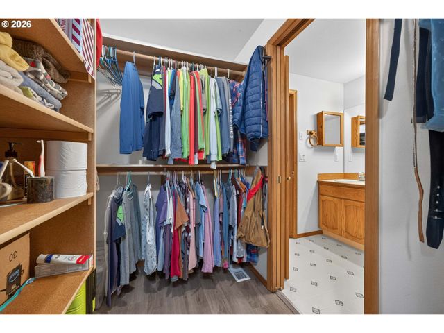 9306 Ne 147TH Ave, Vancouver, WA 98682