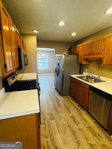 2363 Whites Ridge, Decatur, GA 30034