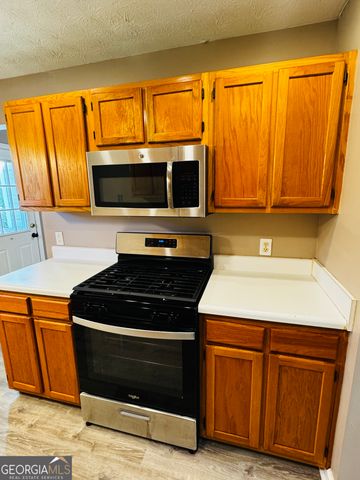 2363 Whites Ridge, Decatur, GA 30034