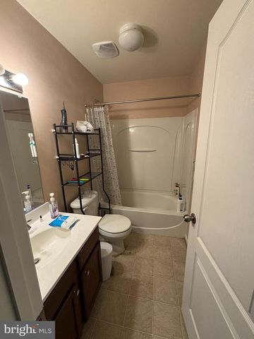 11123 WORTHAM CREST CIR, Manassas, VA 20109