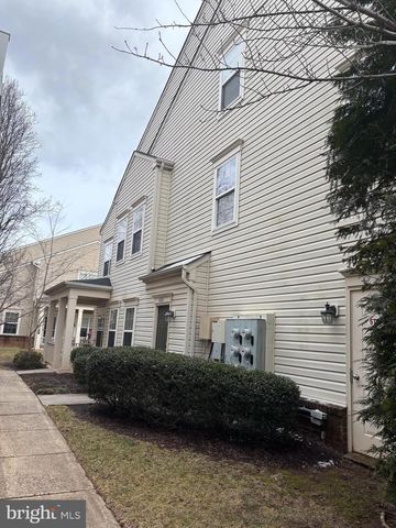 11123 WORTHAM CREST CIR, Manassas, VA 20109