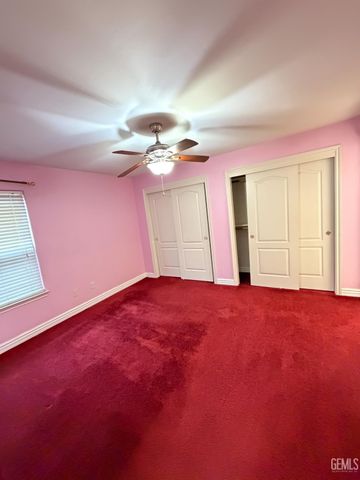 4411 Jackson Ridge Avenue, Bakersfield, CA 93313