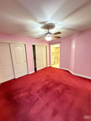 4411 Jackson Ridge Avenue, Bakersfield, CA 93313