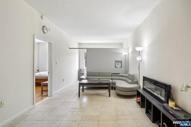 399 11th Street 205, Palisades Park, NJ 07650