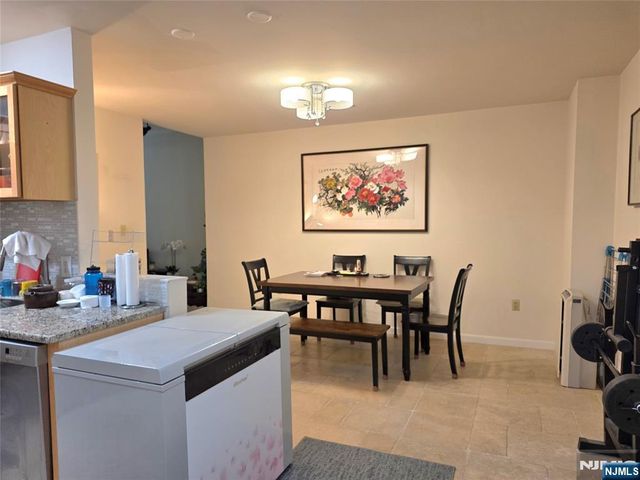 399 11th Street 205, Palisades Park, NJ 07650