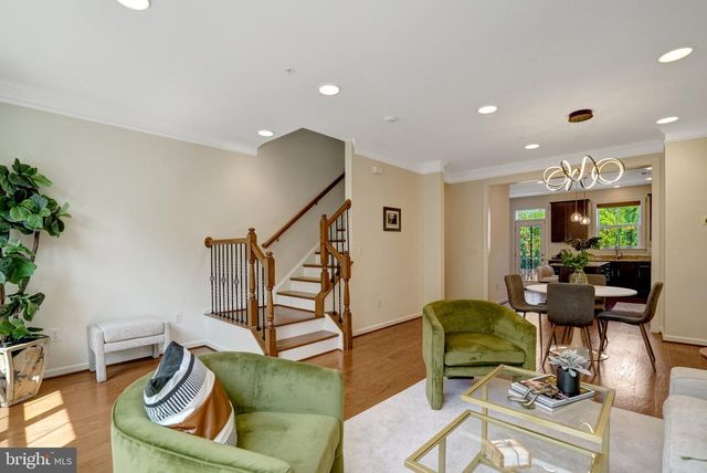 611 TOTTEN MEWS NE, Washington, DC 20017