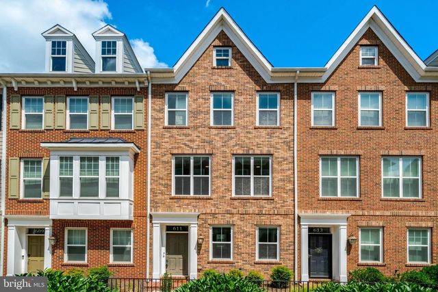 611 TOTTEN MEWS NE, Washington, DC 20017