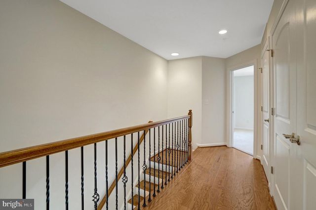 611 TOTTEN MEWS NE, Washington, DC 20017