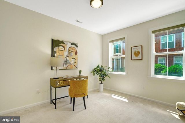 611 TOTTEN MEWS NE, Washington, DC 20017