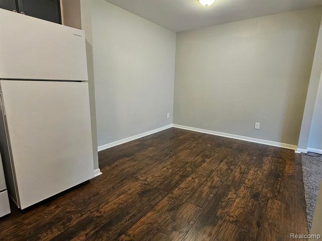 29098 Lund Avenue, Warren, MI 48093