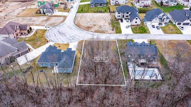 9382 Michigan Drive, Crown Point, IN 46307