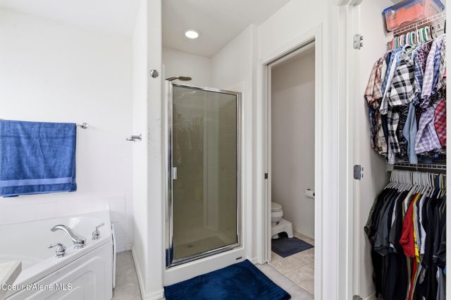 6950 E Poleline Ave, Post Falls, ID 83854