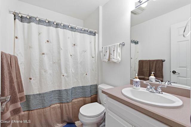 6950 E Poleline Ave, Post Falls, ID 83854