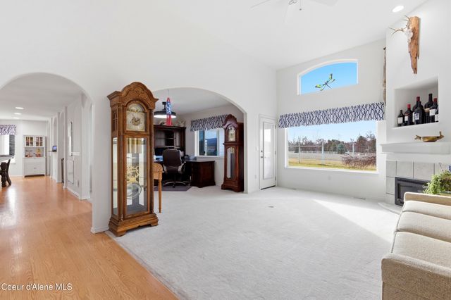 6950 E Poleline Ave, Post Falls, ID 83854