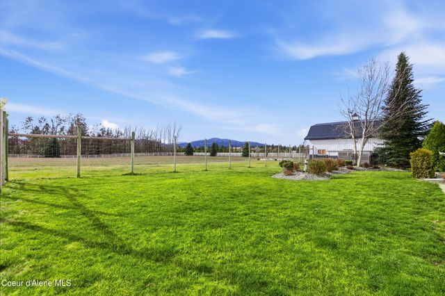 6950 E Poleline Ave, Post Falls, ID 83854