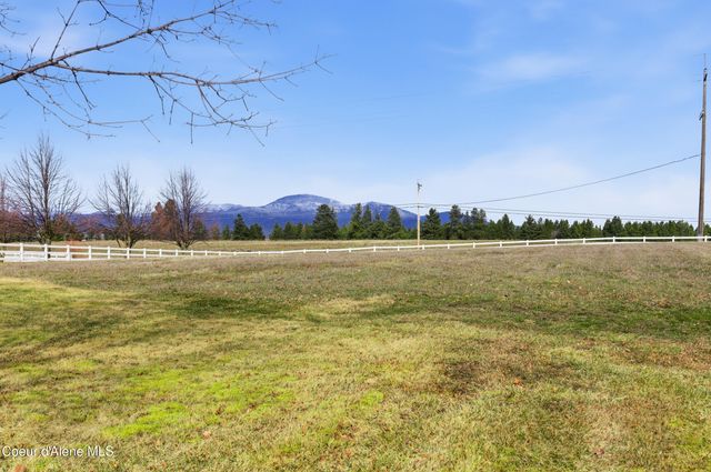 6950 E Poleline Ave, Post Falls, ID 83854