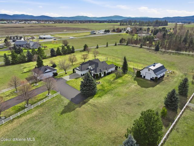 6950 E Poleline Ave, Post Falls, ID 83854