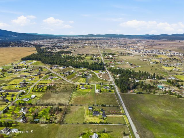 6950 E Poleline Ave, Post Falls, ID 83854