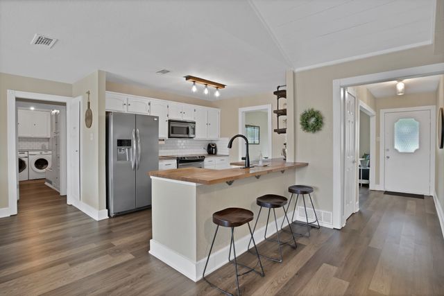 182 Cook Court, Willow Park, TX 76087