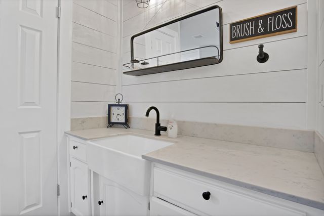 182 Cook Court, Willow Park, TX 76087