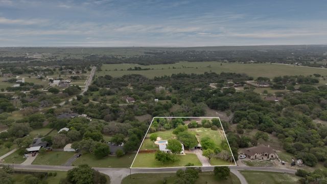 182 Cook Court, Willow Park, TX 76087