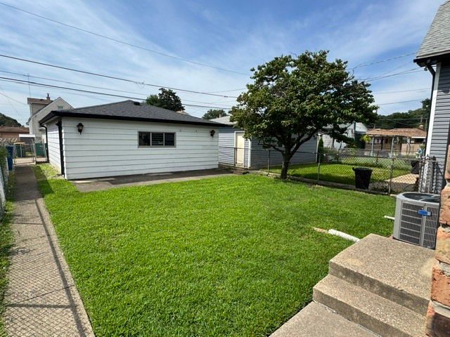 7111 40th Place, Stickney, IL 60402