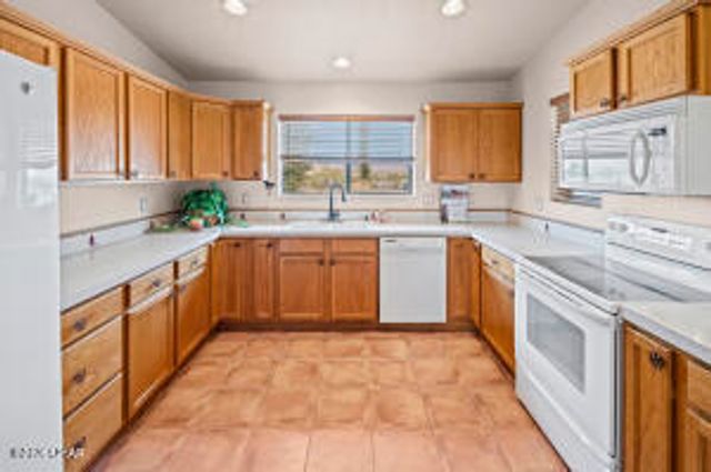 16722 S Lawton Road, Yucca, AZ 86438