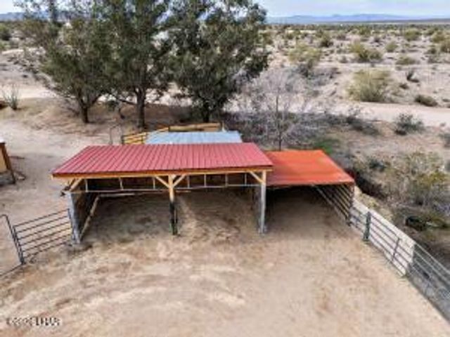 16722 S Lawton Road, Yucca, AZ 86438