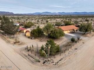 16722 S Lawton Road, Yucca, AZ 86438