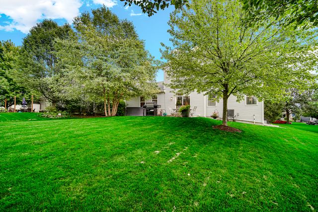 333 Foxford Drive, Cary, IL 60013
