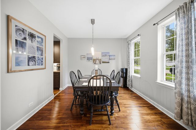 333 Foxford Drive, Cary, IL 60013