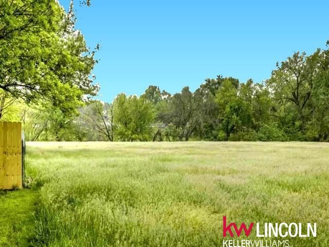 3301 Gott Circle, Lincoln, NE 68524