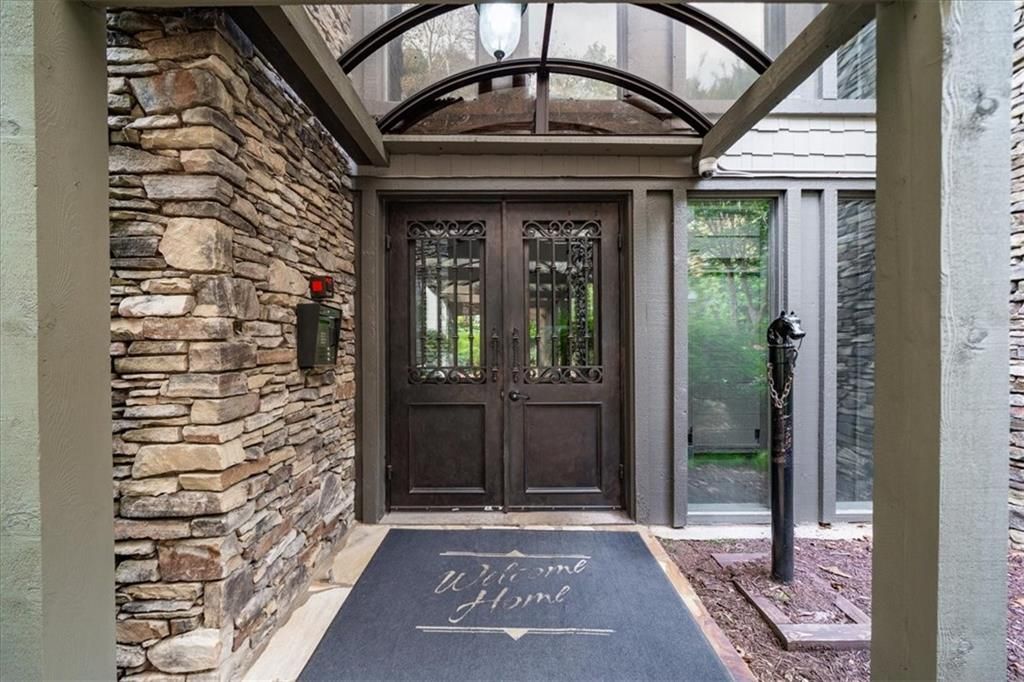 1217 Highland Bluff SE Drive, Atlanta, GA 30339