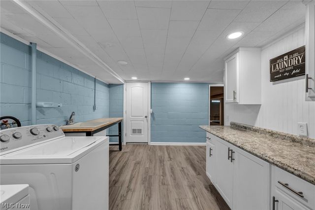 5814 Lake Cable Avenue NW, Canton, OH 44718