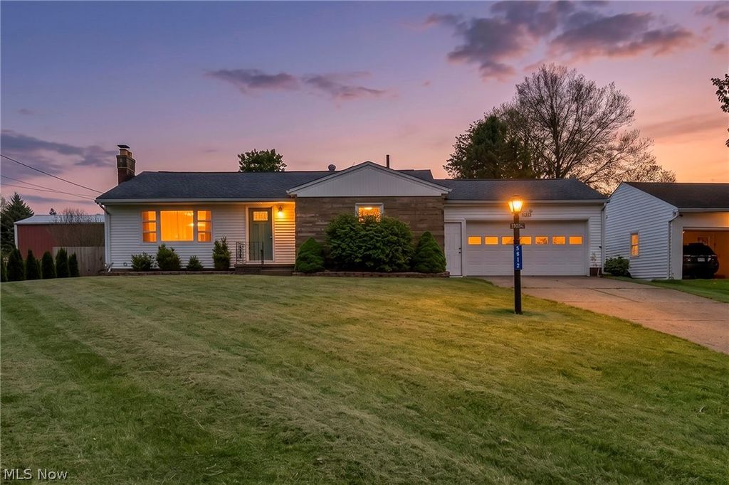 5814 Lake Cable Avenue NW, Canton, OH 44718