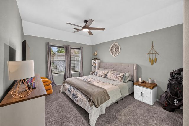 122 Coyote Run, Waxahachie, TX 75165