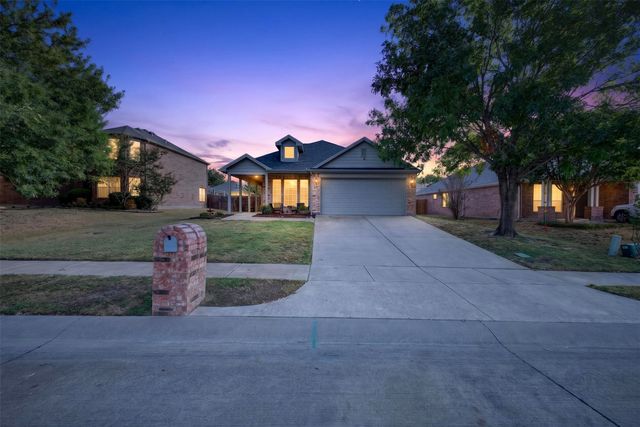 122 Coyote Run, Waxahachie, TX 75165