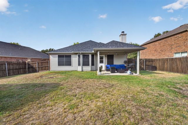 122 Coyote Run, Waxahachie, TX 75165
