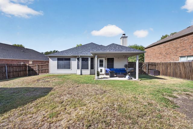 122 Coyote Run, Waxahachie, TX 75165