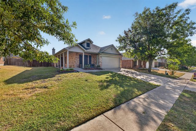 122 Coyote Run, Waxahachie, TX 75165