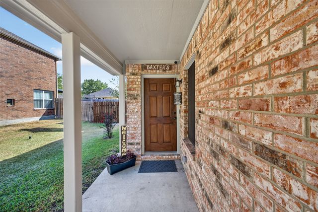 122 Coyote Run, Waxahachie, TX 75165