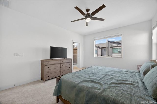 19518 E Sunset Circle, Aurora, CO 80015