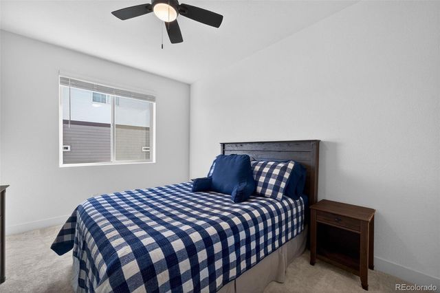 19518 E Sunset Circle, Aurora, CO 80015