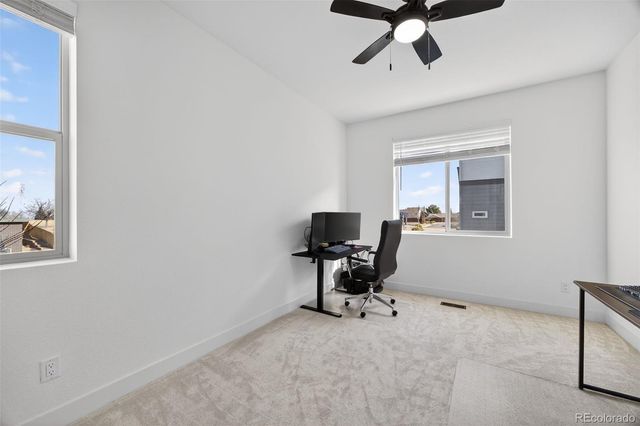 19518 E Sunset Circle, Aurora, CO 80015