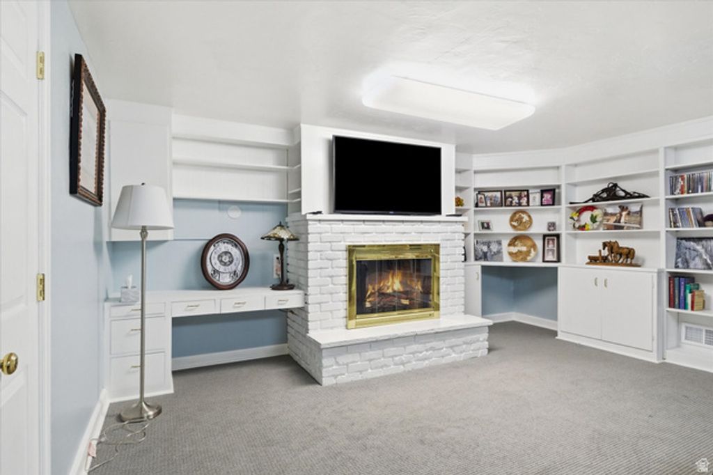 Image 40 of property listing at 1616 E SUNSET DR, Logan, UT 84321